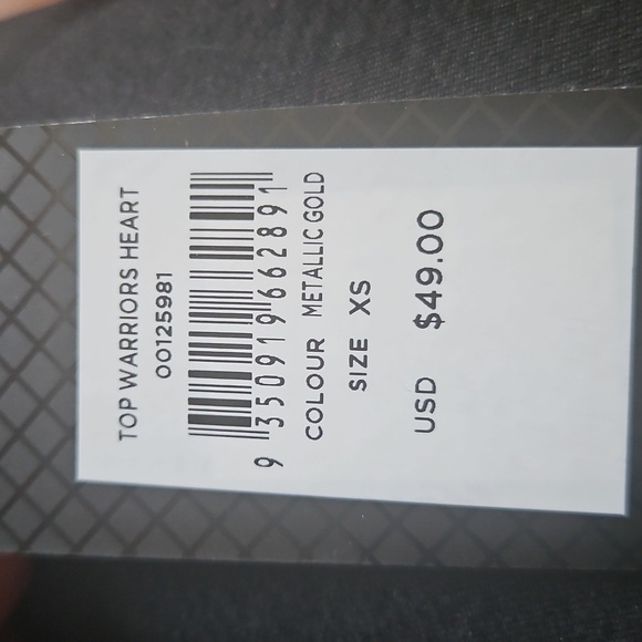 NWT City Chic " Warriors heart" gold top sz XS-14 - Picture 3 of 3